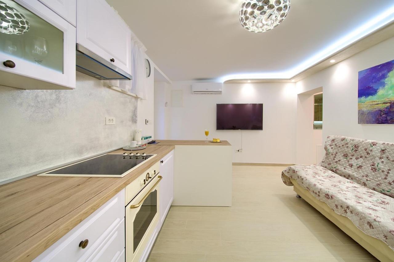 Casa Aurelia - Mali Tone Apartment Krk Town Exterior photo